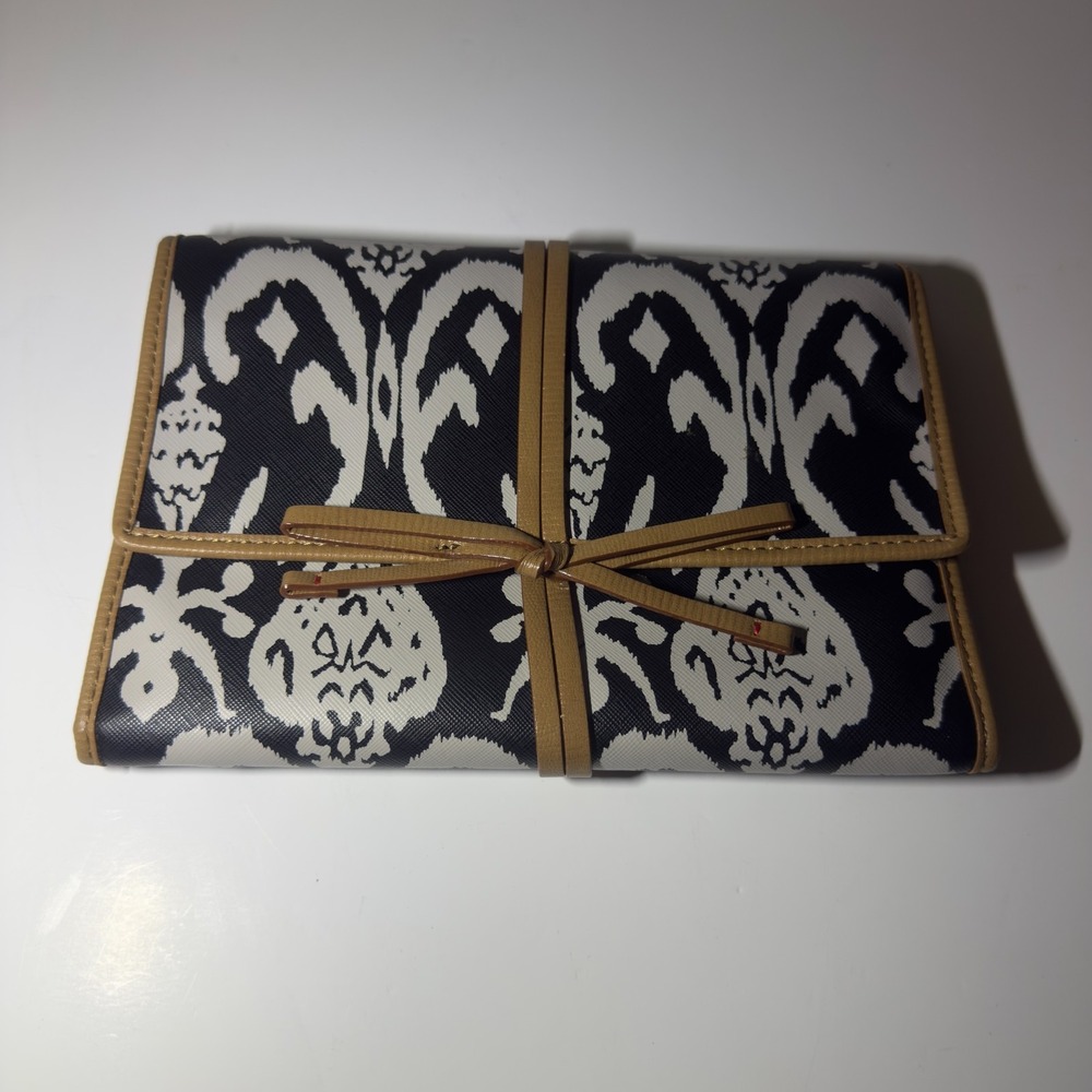 Stella‎ & Dot Jewelry Roll Travel Organizer Black White Ikat Print Tan Trim NWOT - Picture 2 of 5